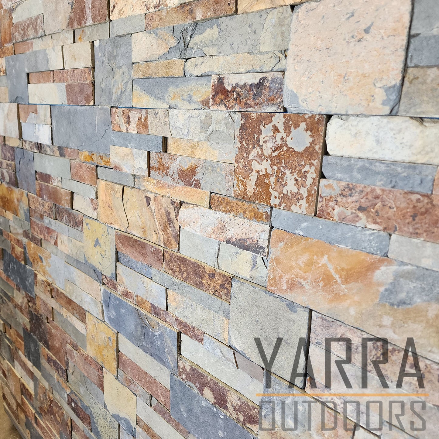 Rusty Charcoal Z Shape Panel Stack Stone